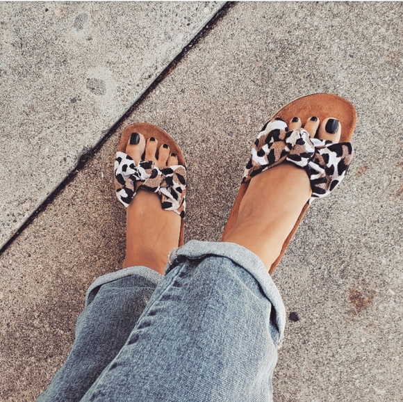 🚨The Brea//Toffee leopard print slide - Picture 3 of 3